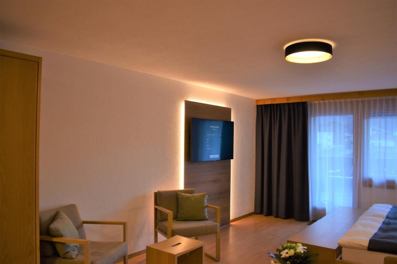 Appartementhaus Crystal Täsch Extérieur photo