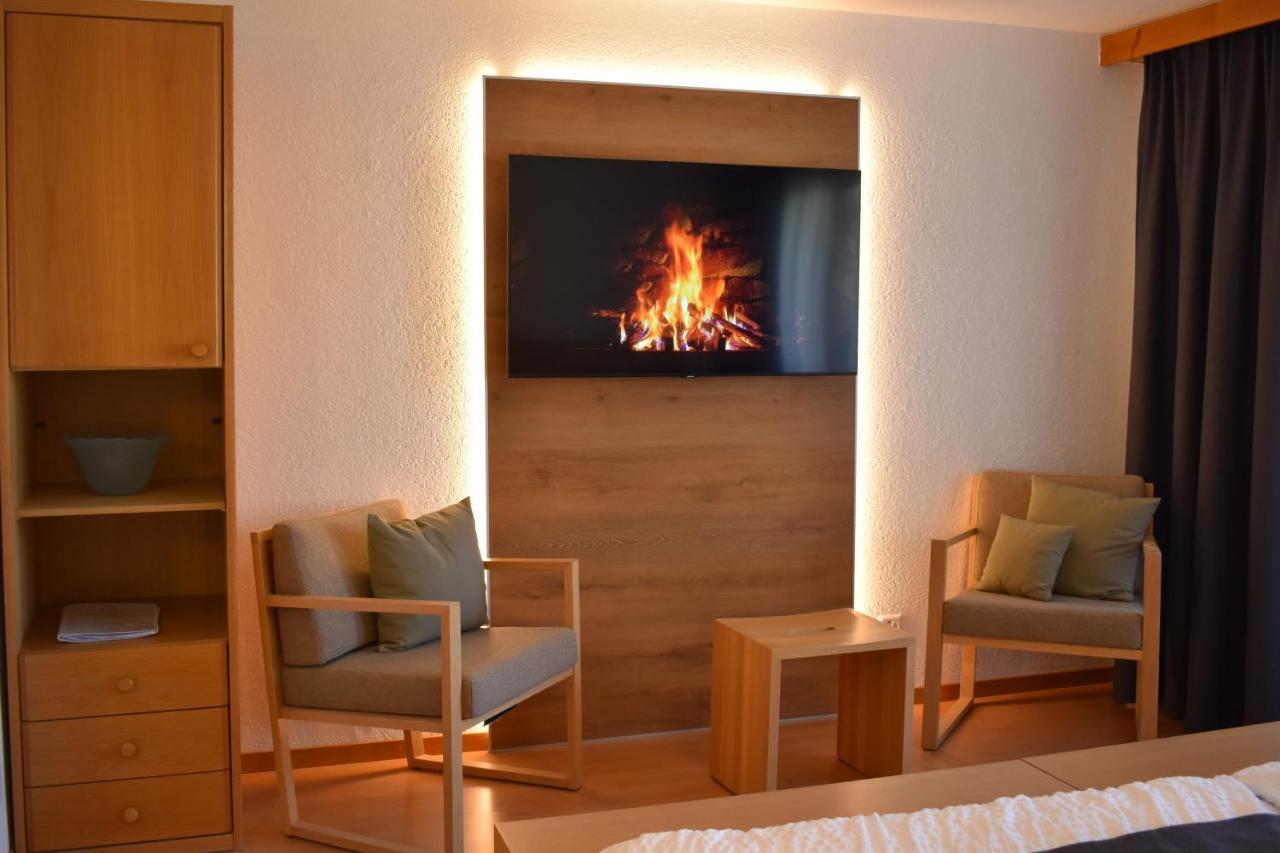 Appartementhaus Crystal Täsch Extérieur photo