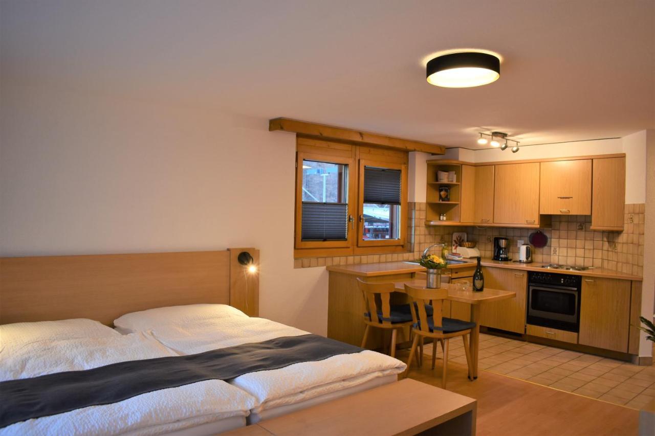 Appartementhaus Crystal Täsch Extérieur photo